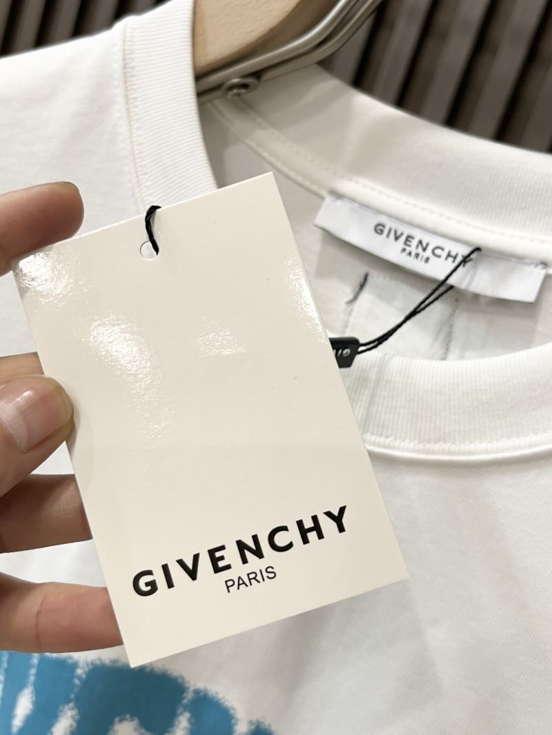 Givenchy T-Shirts